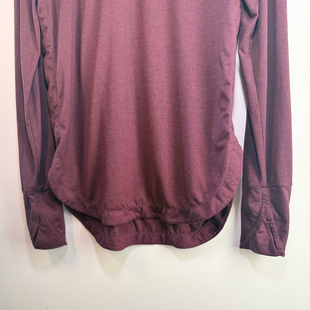 Athleta Womens Burgundy Long Sleeve Ruched Sides Shirt size Medium - Picture 5 of 14